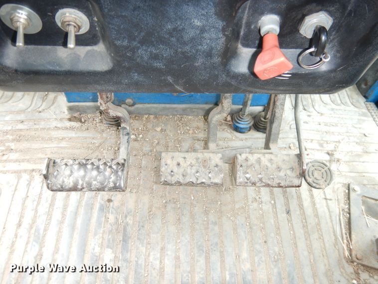 image for item DI6694 Ford 6610  tractor