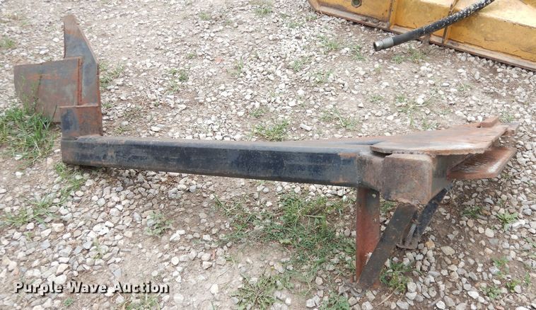 image for item DI6694 Ford 6610  tractor