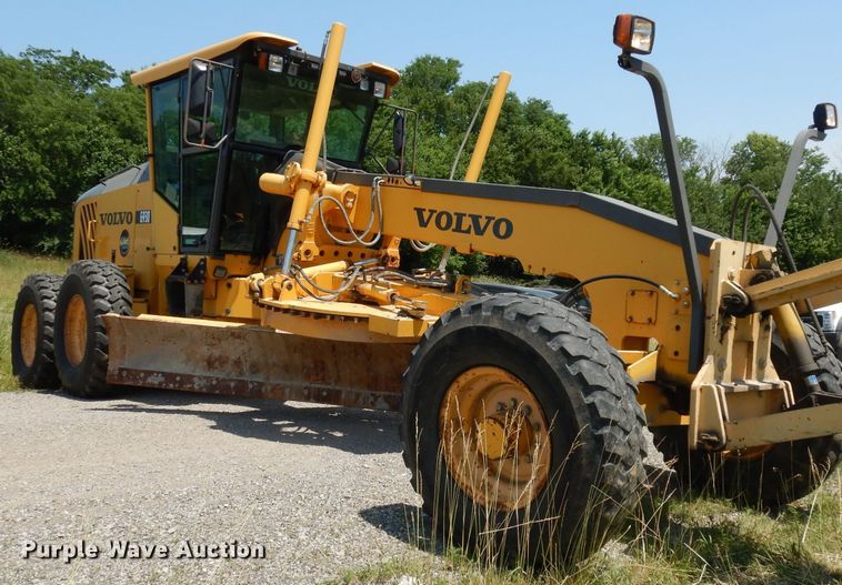 image for item DI6698 2006 Volvo G930  motor grader