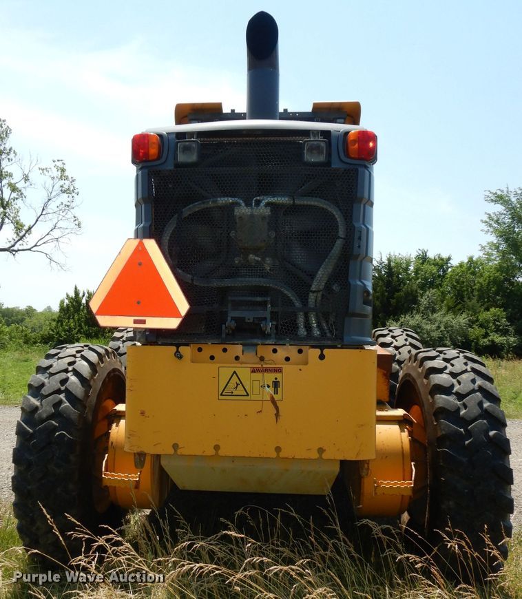 image for item DI6698 2006 Volvo G930  motor grader