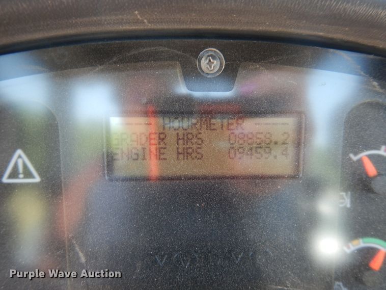 image for item DI6698 2006 Volvo G930  motor grader