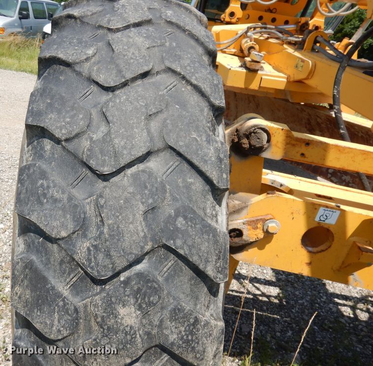 image for item DI6698 2006 Volvo G930  motor grader