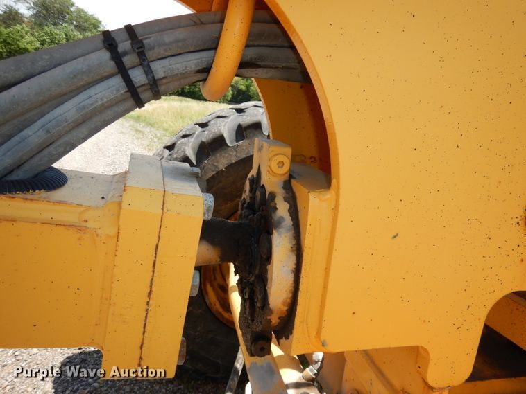 image for item DI6698 2006 Volvo G930  motor grader