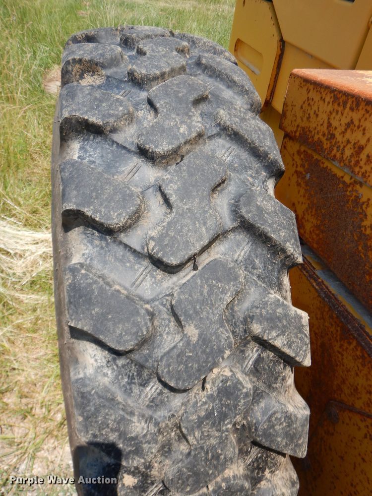 image for item DI6698 2006 Volvo G930  motor grader