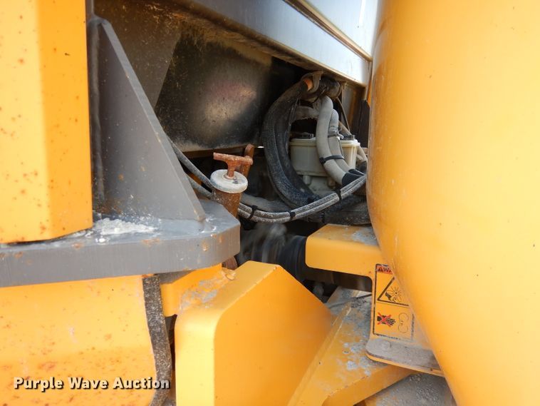 image for item DI6698 2006 Volvo G930  motor grader