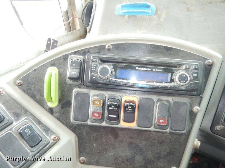 image for item DI6718 2008 Blue Bird Vision  school bus