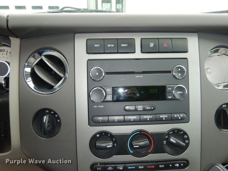 image for item DI6720 2013 Ford Expedition  SUV