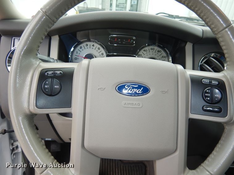 image for item DI6720 2013 Ford Expedition  SUV