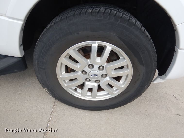 image for item DI6720 2013 Ford Expedition  SUV