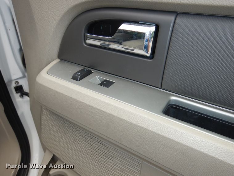 image for item DI6720 2013 Ford Expedition  SUV