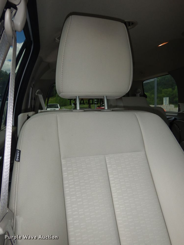 image for item DI6720 2013 Ford Expedition  SUV