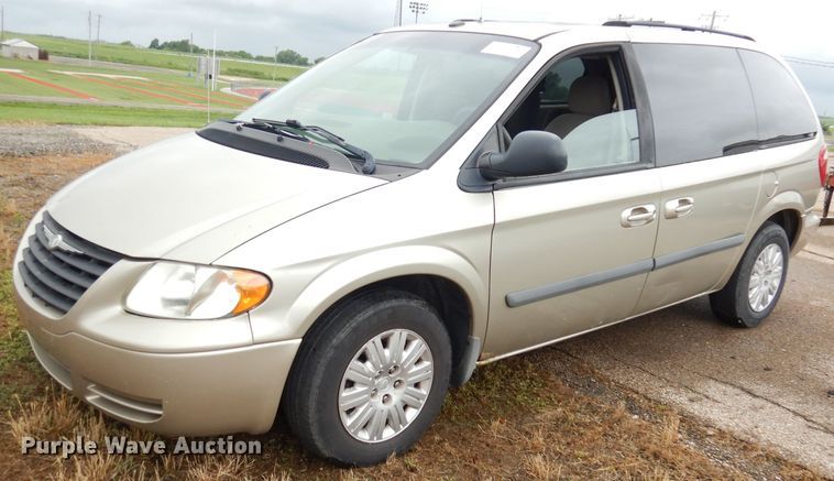 image for item DI6724 2007 Chrysler Town & Country  van