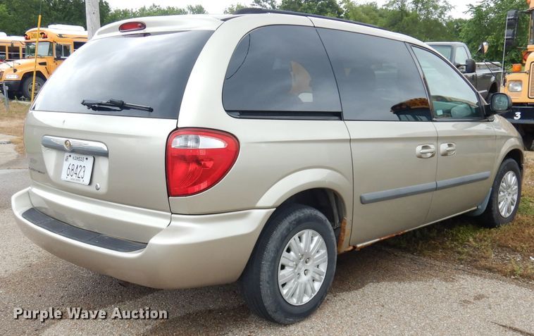 image for item DI6724 2007 Chrysler Town & Country  van