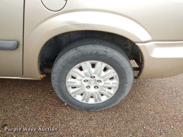 image for item DI6724 2007 Chrysler Town & Country  van