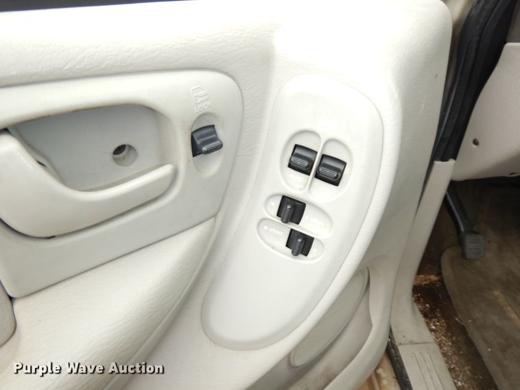 image for item DI6724 2007 Chrysler Town & Country  van