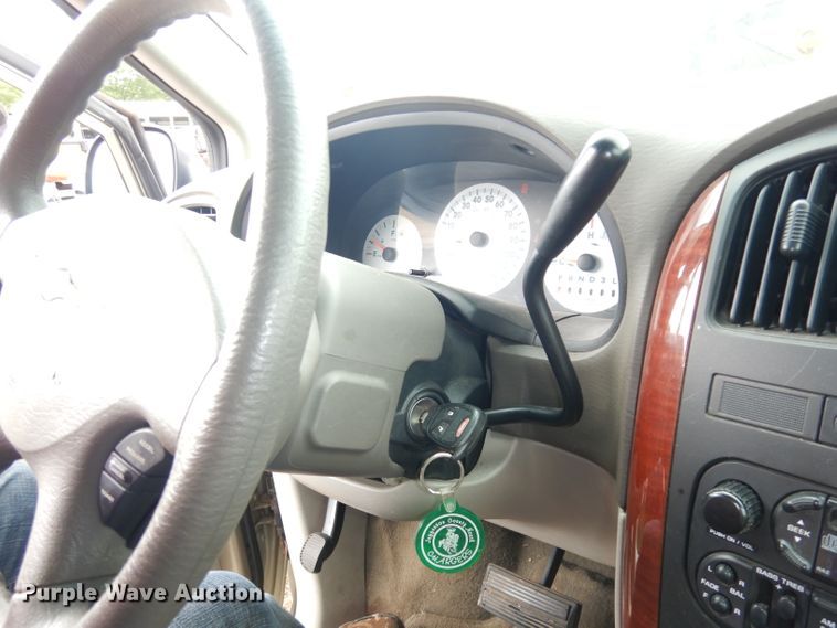 image for item DI6724 2007 Chrysler Town & Country  van