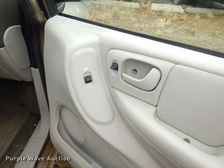 image for item DI6724 2007 Chrysler Town & Country  van