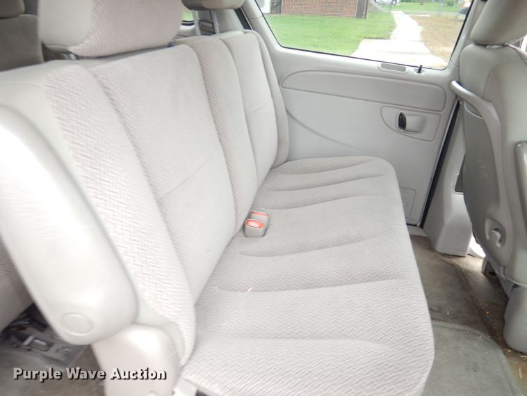 image for item DI6724 2007 Chrysler Town & Country  van