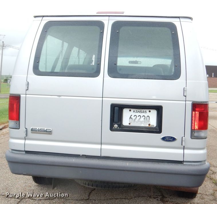 image for item DI6725 2006 Ford E150 XL  van