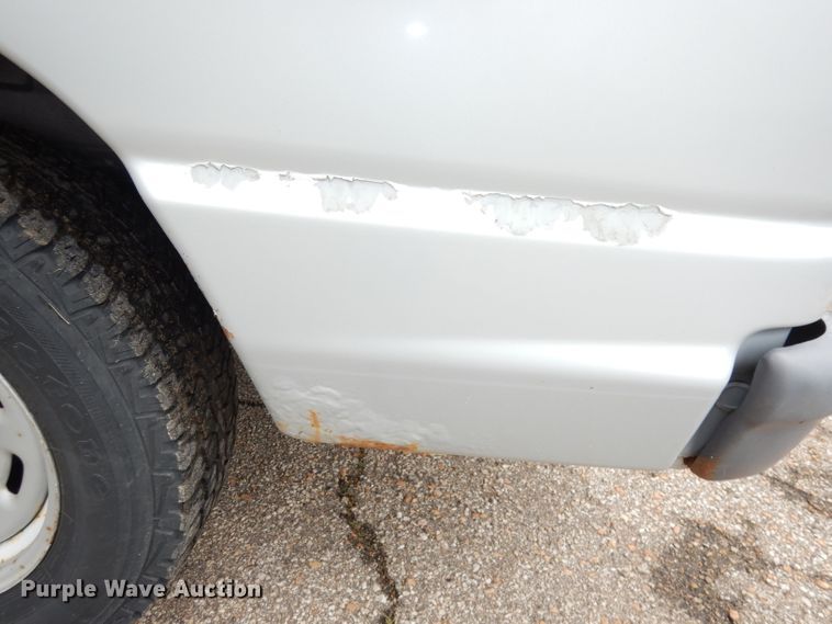 image for item DI6725 2006 Ford E150 XL  van