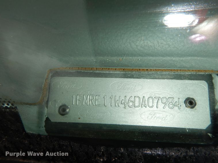 image for item DI6725 2006 Ford E150 XL  van