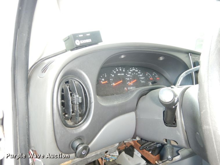 image for item DI6726 2008 Ford E450 Super Duty  shuttle bus