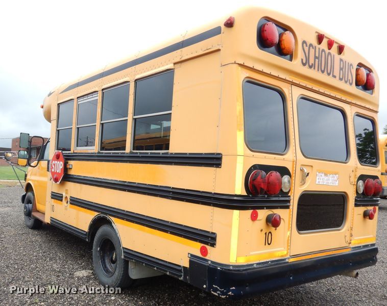 image for item DI6731 2000 Chevrolet Express 3500 Cargo  school bus