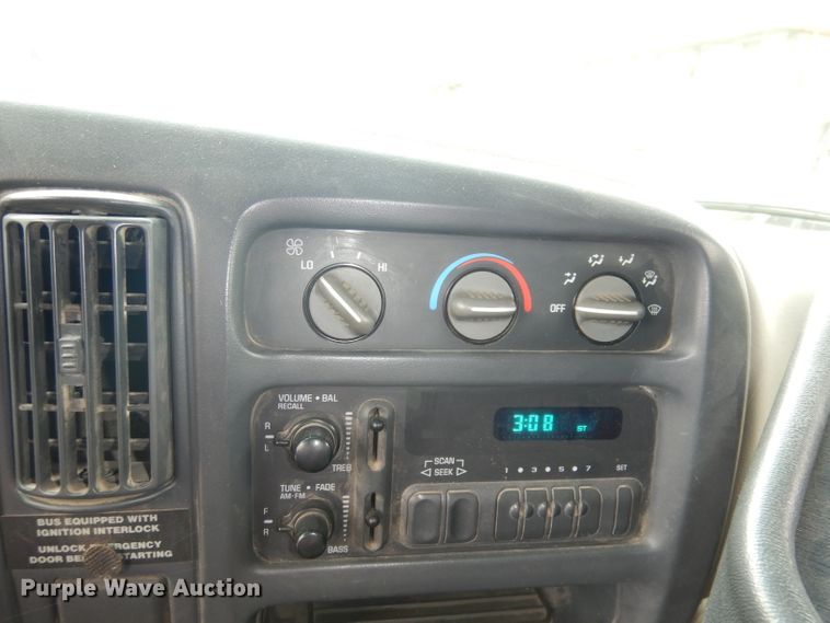 image for item DI6731 2000 Chevrolet Express 3500 Cargo  school bus