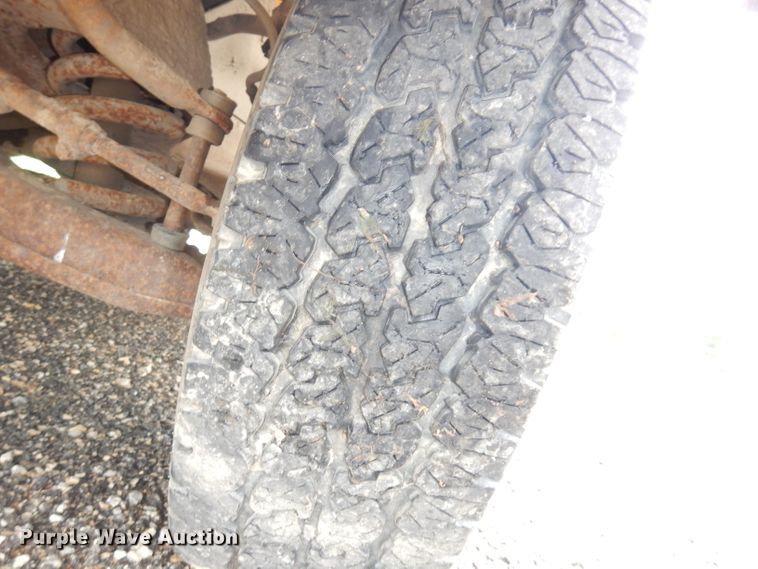 image for item DI6731 2000 Chevrolet Express 3500 Cargo  school bus