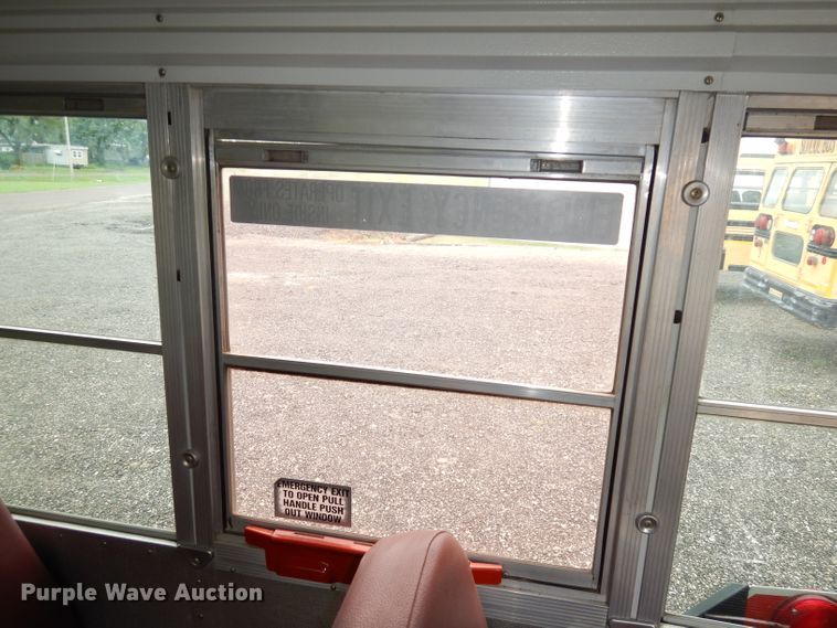 image for item DI6731 2000 Chevrolet Express 3500 Cargo  school bus