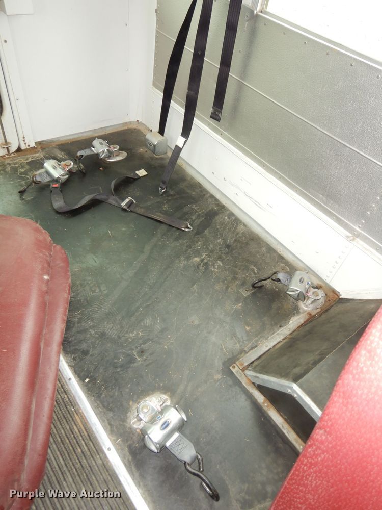 image for item DI6731 2000 Chevrolet Express 3500 Cargo  school bus