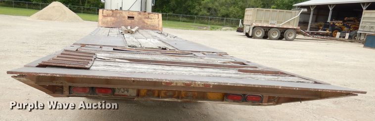 image for item DI6732 1977 Muv-All 4050T  drop deck equipment trailer