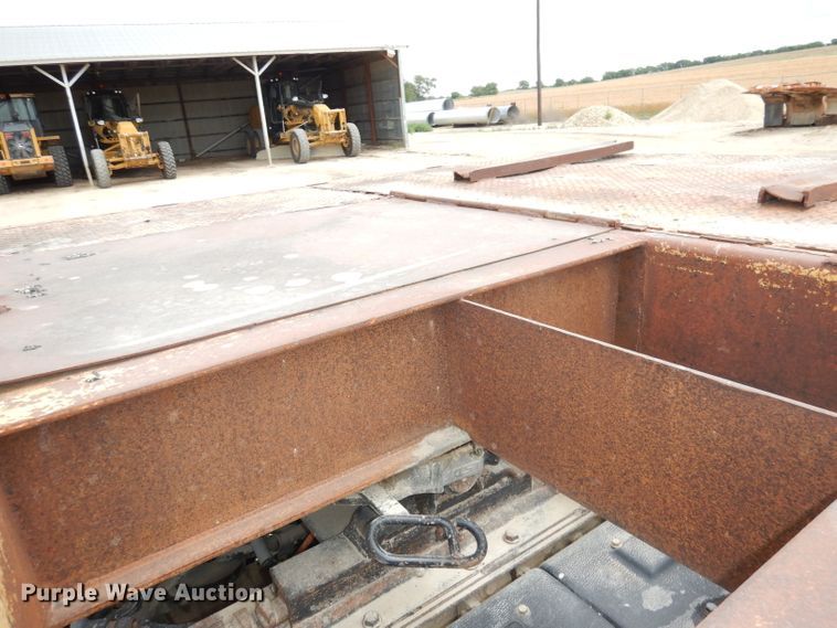 image for item DI6732 1977 Muv-All 4050T  drop deck equipment trailer