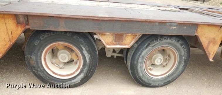 image for item DI6732 1977 Muv-All 4050T  drop deck equipment trailer