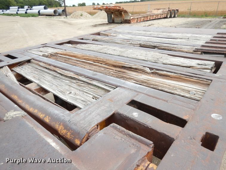 image for item DI6732 1977 Muv-All 4050T  drop deck equipment trailer