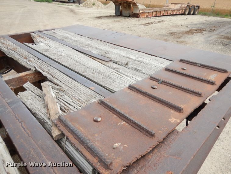 image for item DI6732 1977 Muv-All 4050T  drop deck equipment trailer