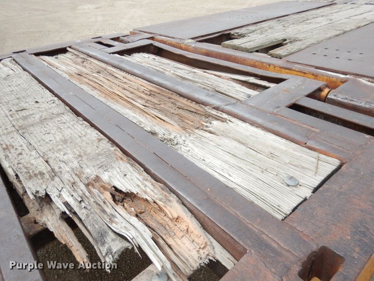 image for item DI6732 1977 Muv-All 4050T  drop deck equipment trailer