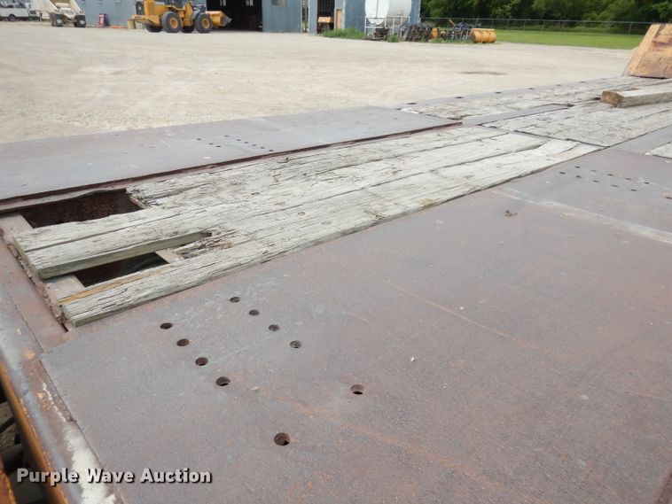 image for item DI6732 1977 Muv-All 4050T  drop deck equipment trailer