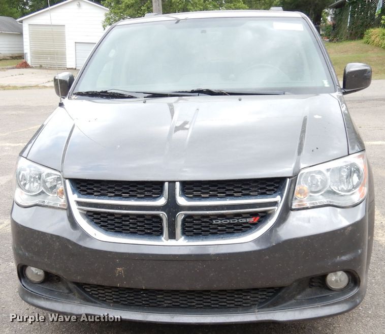 image for item DI6737 2017 Dodge Grand Caravan SXT  van