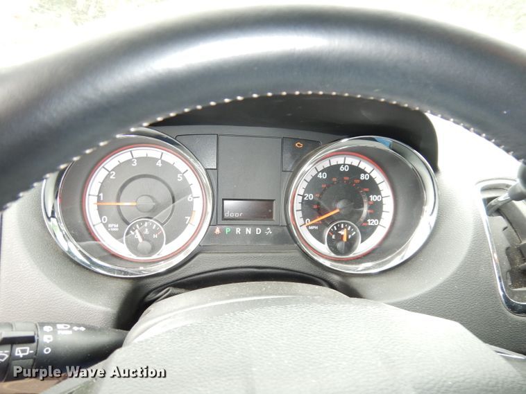 image for item DI6737 2017 Dodge Grand Caravan SXT  van