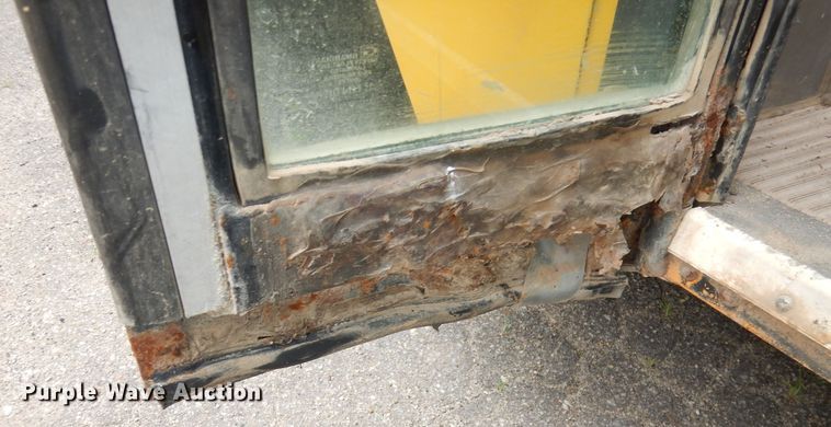 image for item DI6742 2009 Blue Bird Vision  school bus