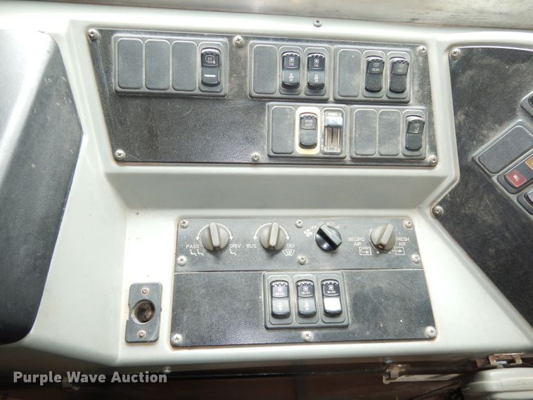 image for item DI6742 2009 Blue Bird Vision  school bus