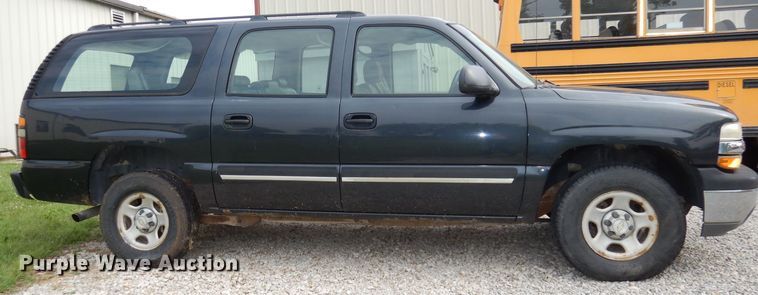 image for item DI6743 2005 Chevrolet Suburban  SUV