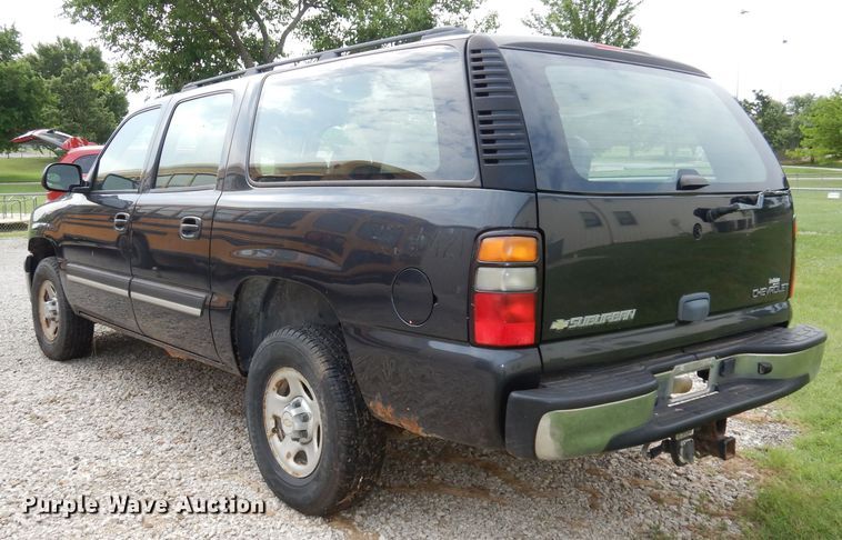 image for item DI6743 2005 Chevrolet Suburban  SUV