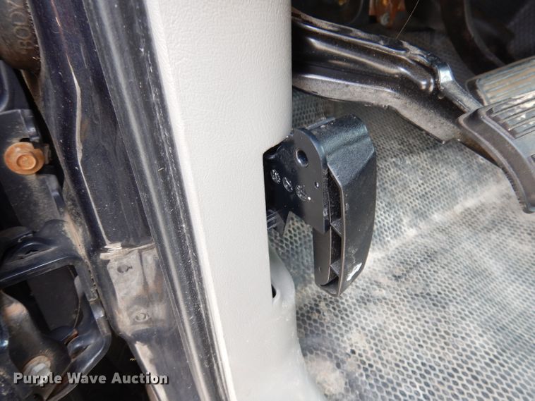 image for item DI6743 2005 Chevrolet Suburban  SUV