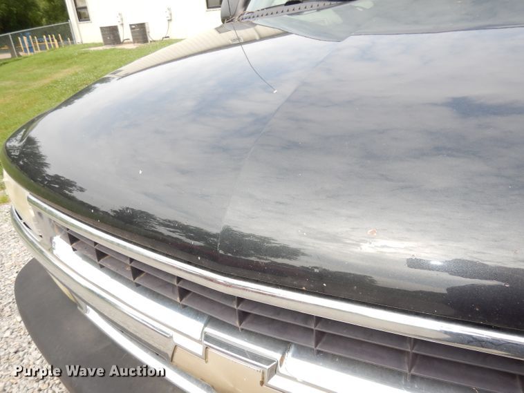 image for item DI6743 2005 Chevrolet Suburban  SUV