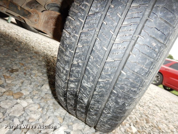 image for item DI6743 2005 Chevrolet Suburban  SUV