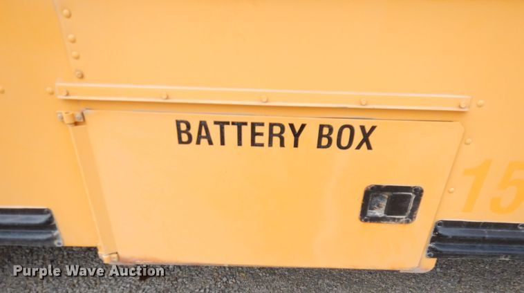 image for item DI6744 2005 Blue Bird Vision  school bus