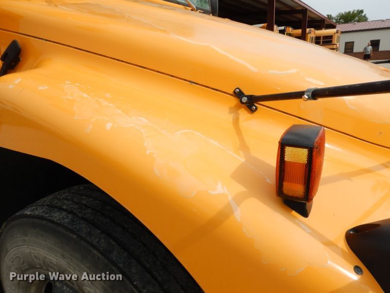 image for item DI6744 2005 Blue Bird Vision  school bus