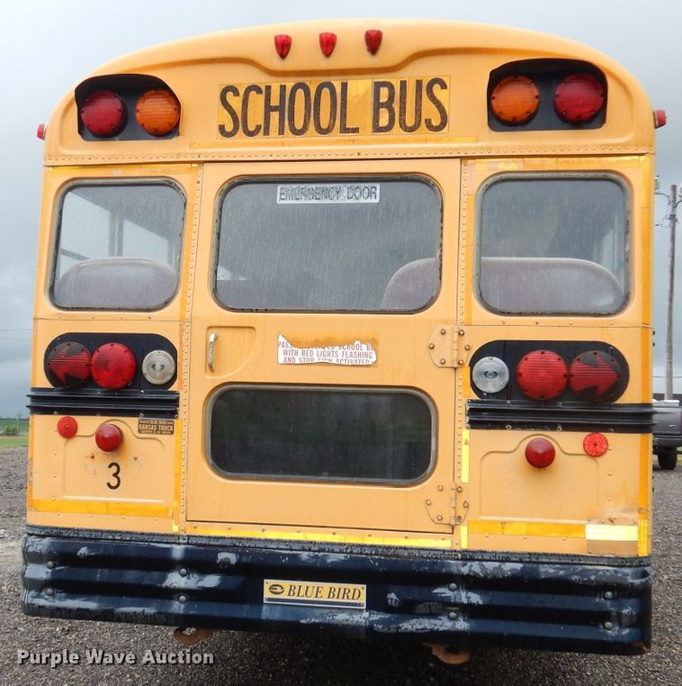 image for item DI6745 2001 Chevrolet C7H064  school bus